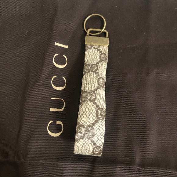 Handmade Gucci keyfob holder/wristlet - Picture 1 of 6